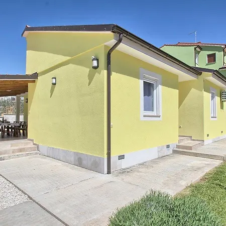 Holiday Valnessa Holiday home Medulin